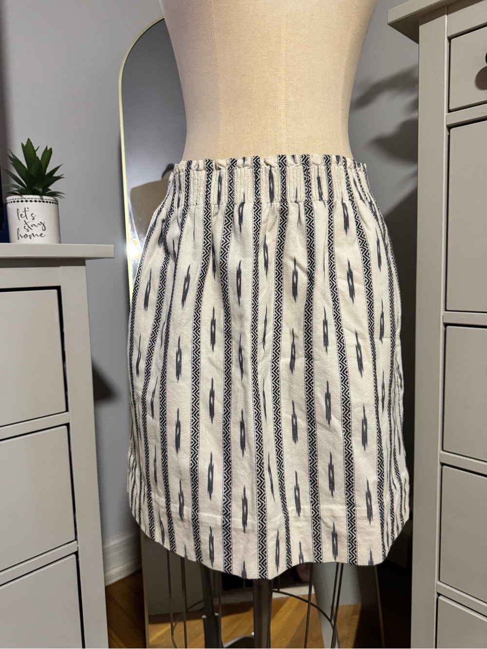 J.Crew Ikat Stripe Elastic Waist Mini‎ Skirt Size 12